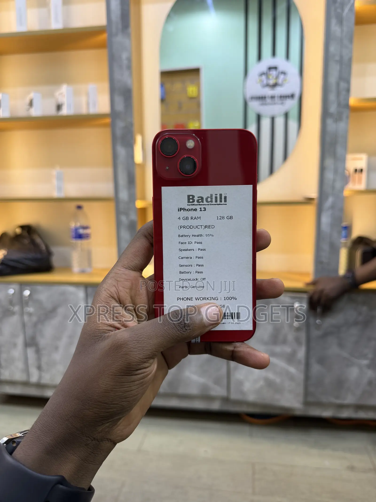 Apple iPhone 13 128 GB Red