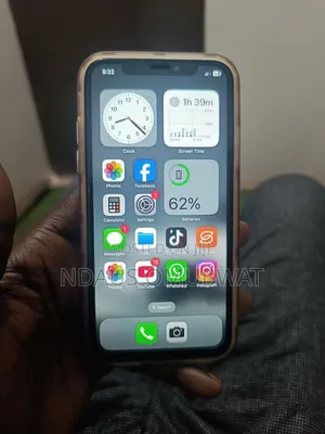 Apple iPhone X 64 GB White