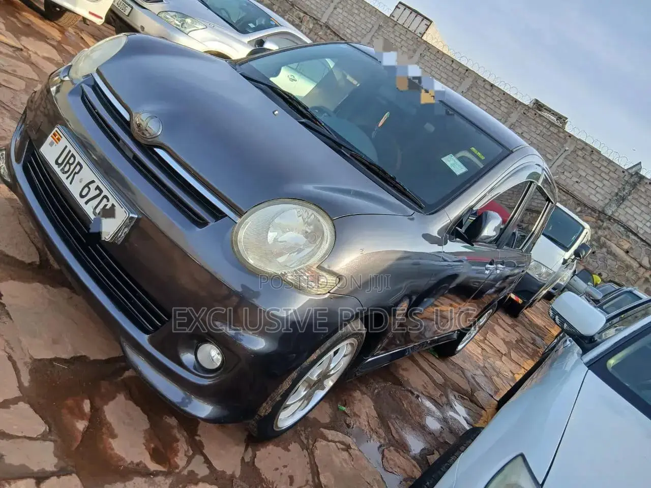 Toyota Sienta 1.5 AWD 2010 Gray