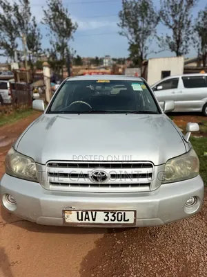 Toyota Kluger 2003 Silver