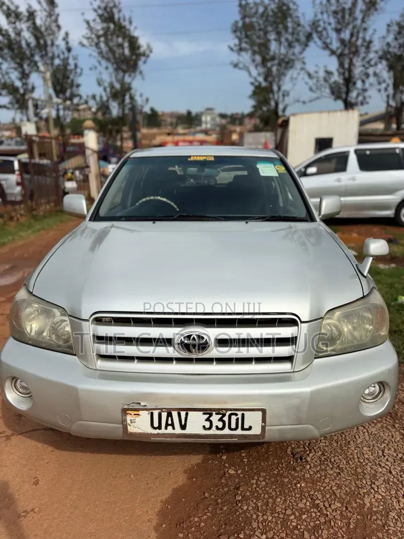 Toyota Kluger 2003 Silver