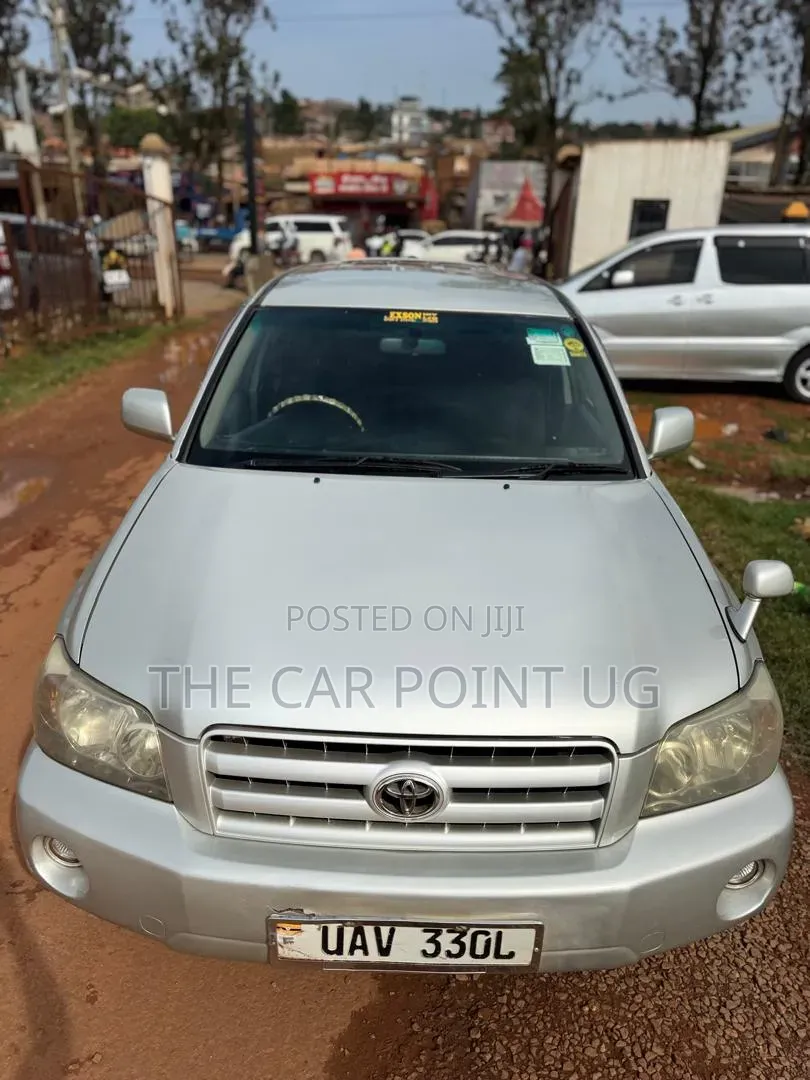 Toyota Kluger 2003 Silver