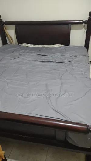6x6 Bed With a Mattress