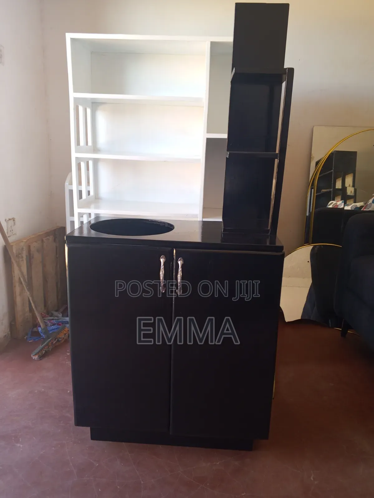 Gas Stand and Cabinet