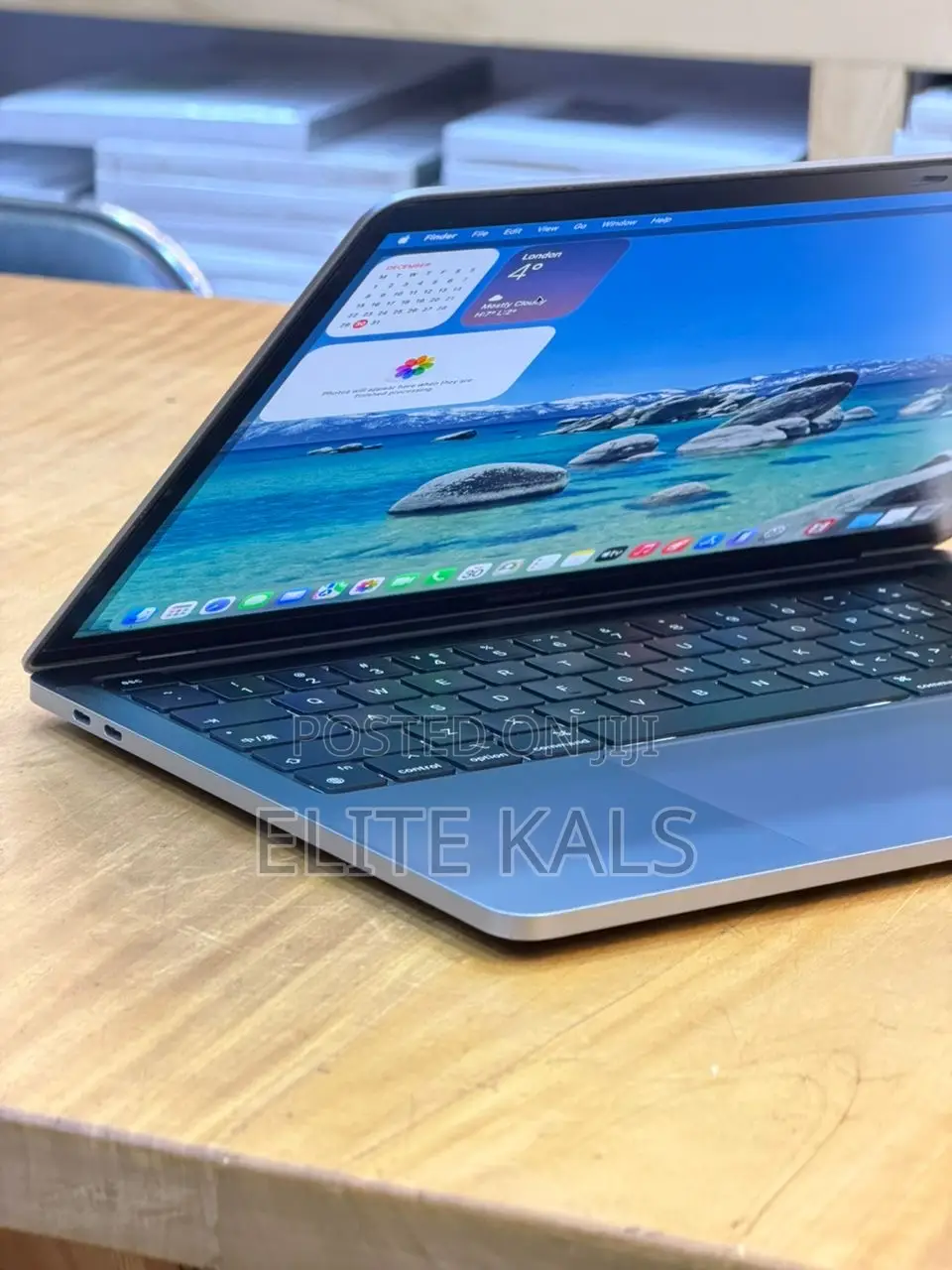 New Laptop Apple MacBook Air 2020 M1 8GB Apple M1 SSHD (Hybrid) 256GB