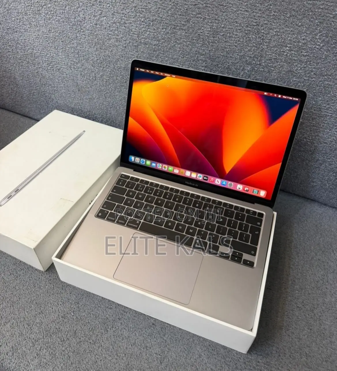 New Laptop Apple MacBook Air 2020 M1 8GB Apple M1 SSHD (Hybrid) 256GB