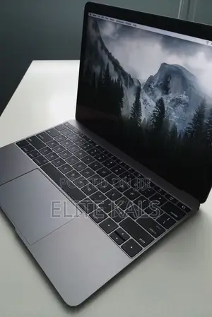 New Apple MacBook Pro 2021 M1 32GB Apple M1 Pro SSHD (Hybrid) 512GB