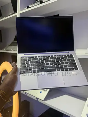 Laptop HP EliteBook 840 8GB Intel Core i5 SSHD+SSD 256GB