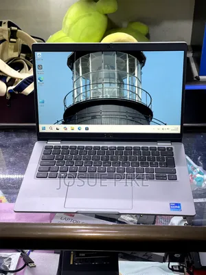 Laptop Dell Latitude 5320 16GB Intel Core i5 SSD 256GB