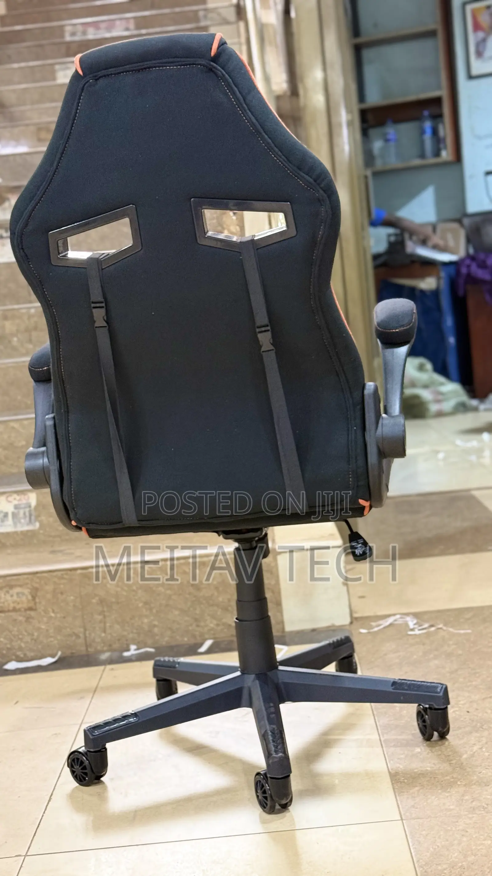 Porodo Gaming Chair With Fabric Covered Cushion