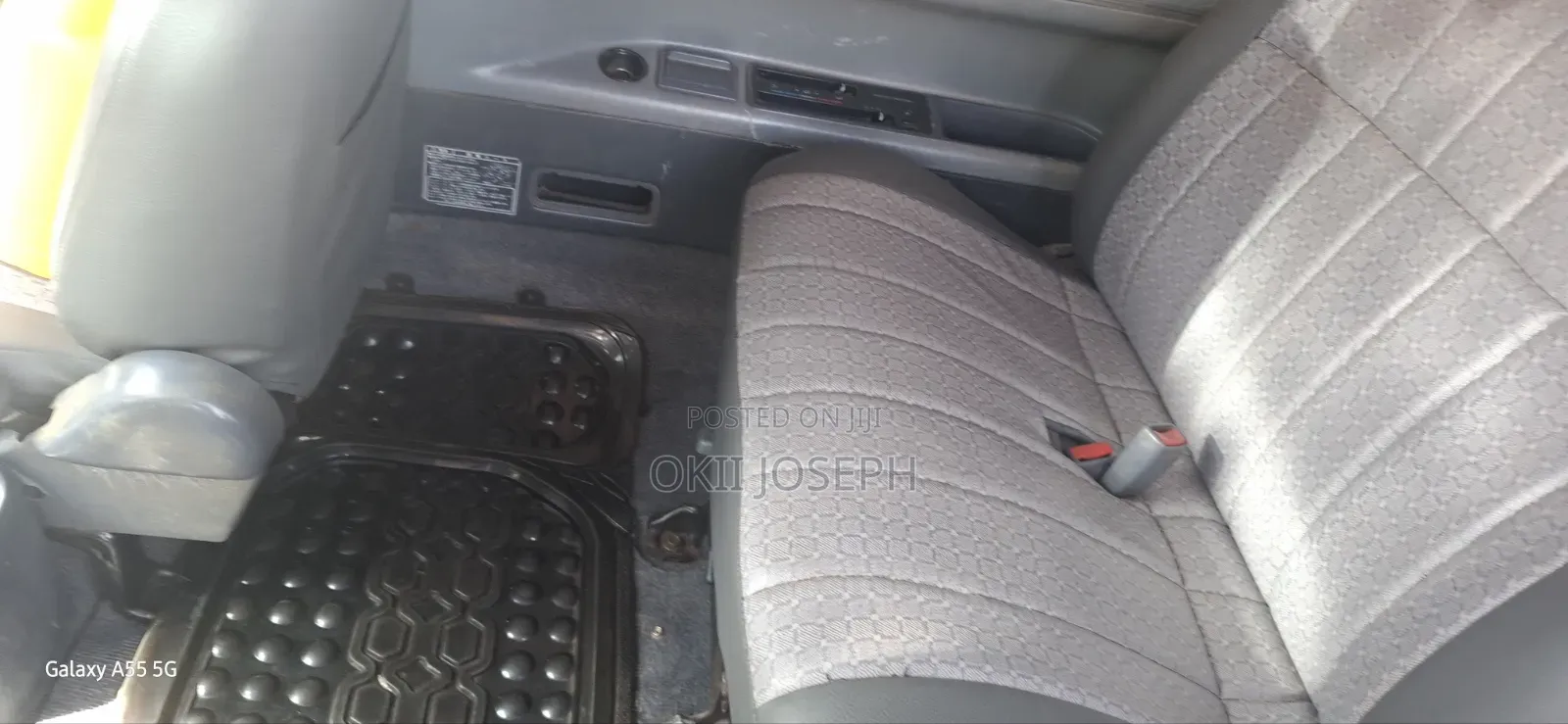 Toyota Noah 2002 Silver