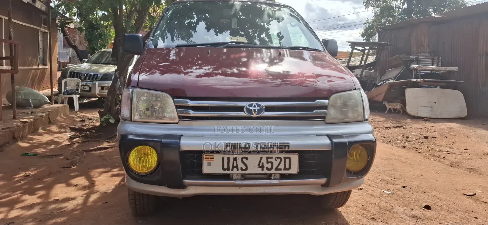 Toyota Noah 2002 Silver