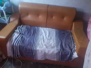Am Selling Used Item