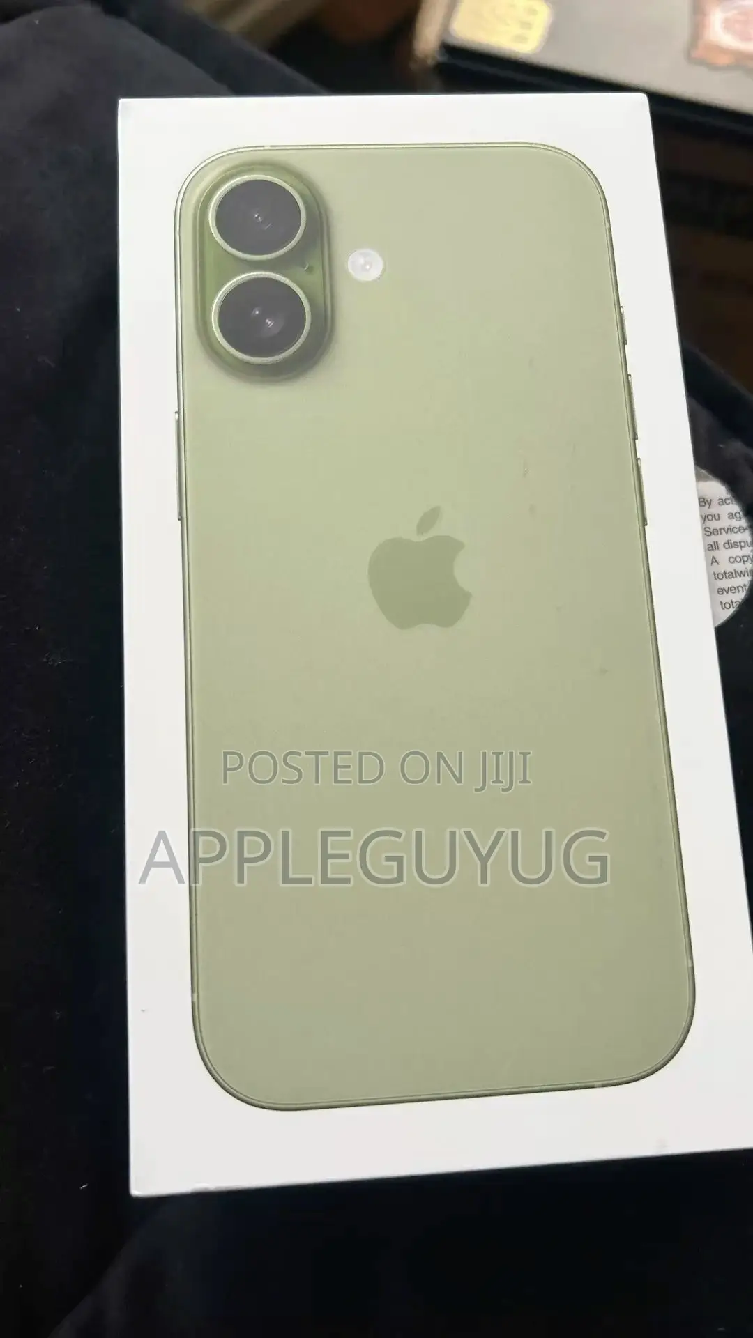 New Apple iPhone 17 256 GB Green