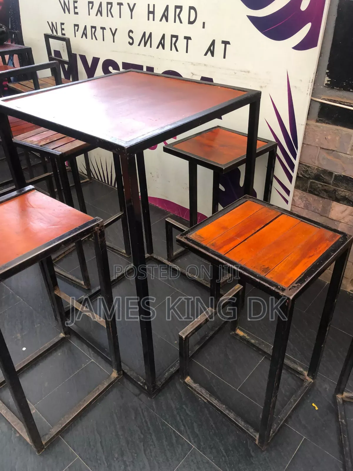 Bar Counter Chairs and Tables