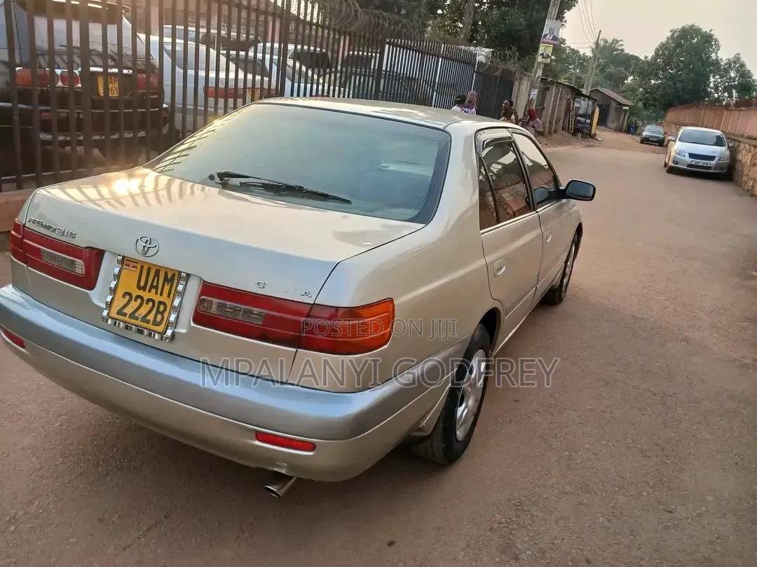 Toyota Premio 2001 Silver
