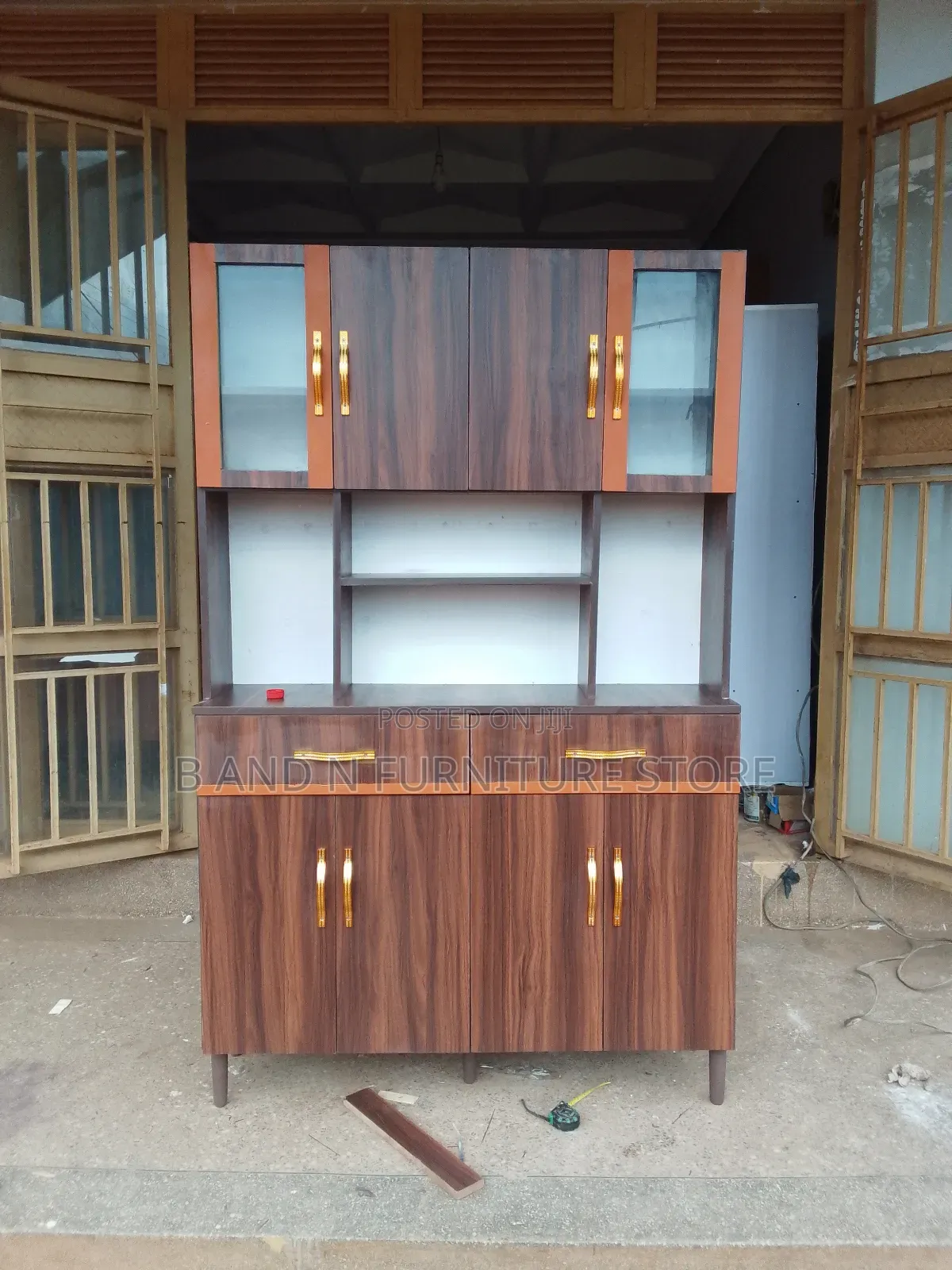 Simple Sideboard 4 by 6 FTS