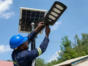 200w Solar Street Light With Lithium Battery Outdoor Security Light