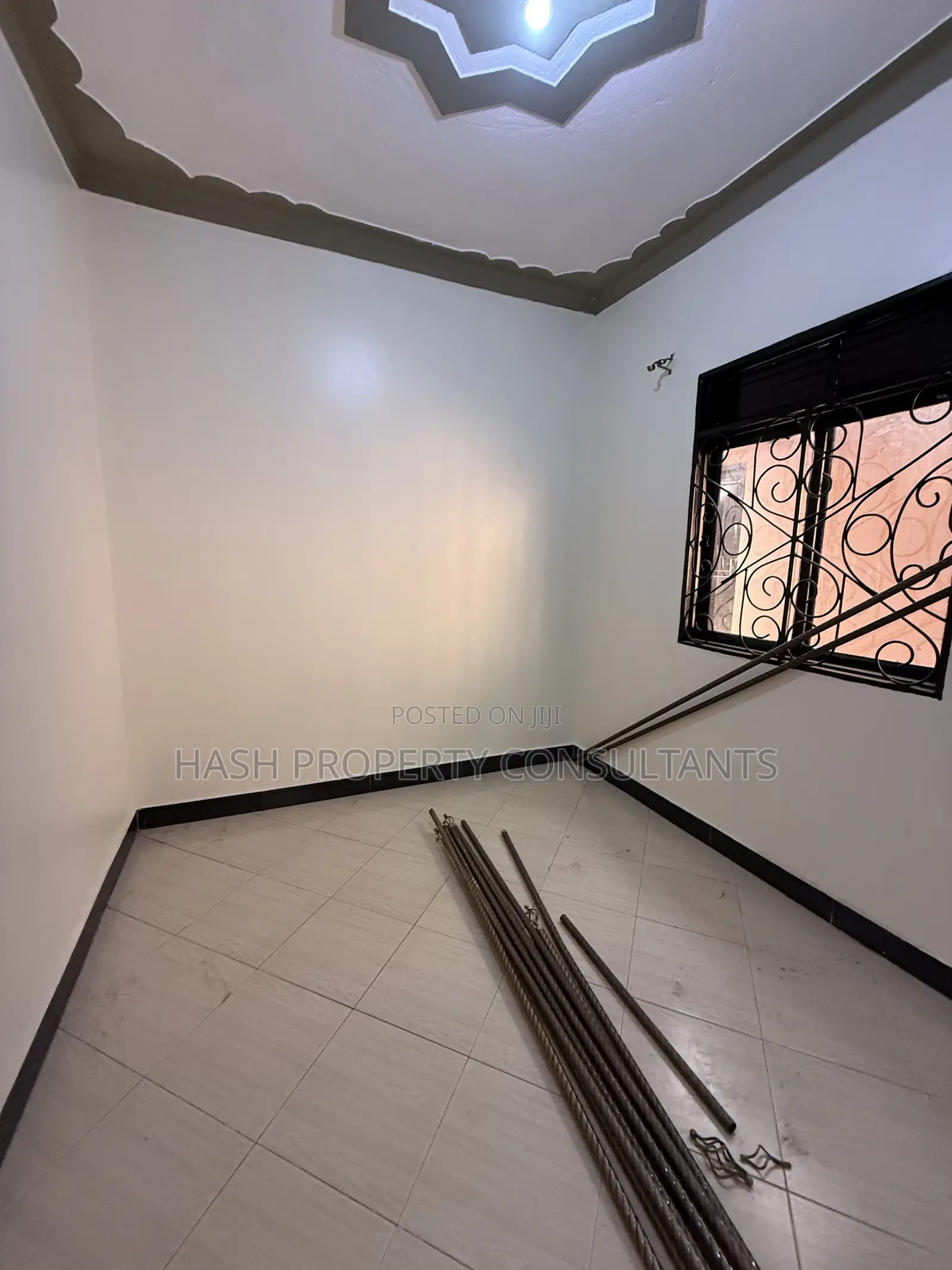 2bdrm House in Kabumma, Central Division for sale