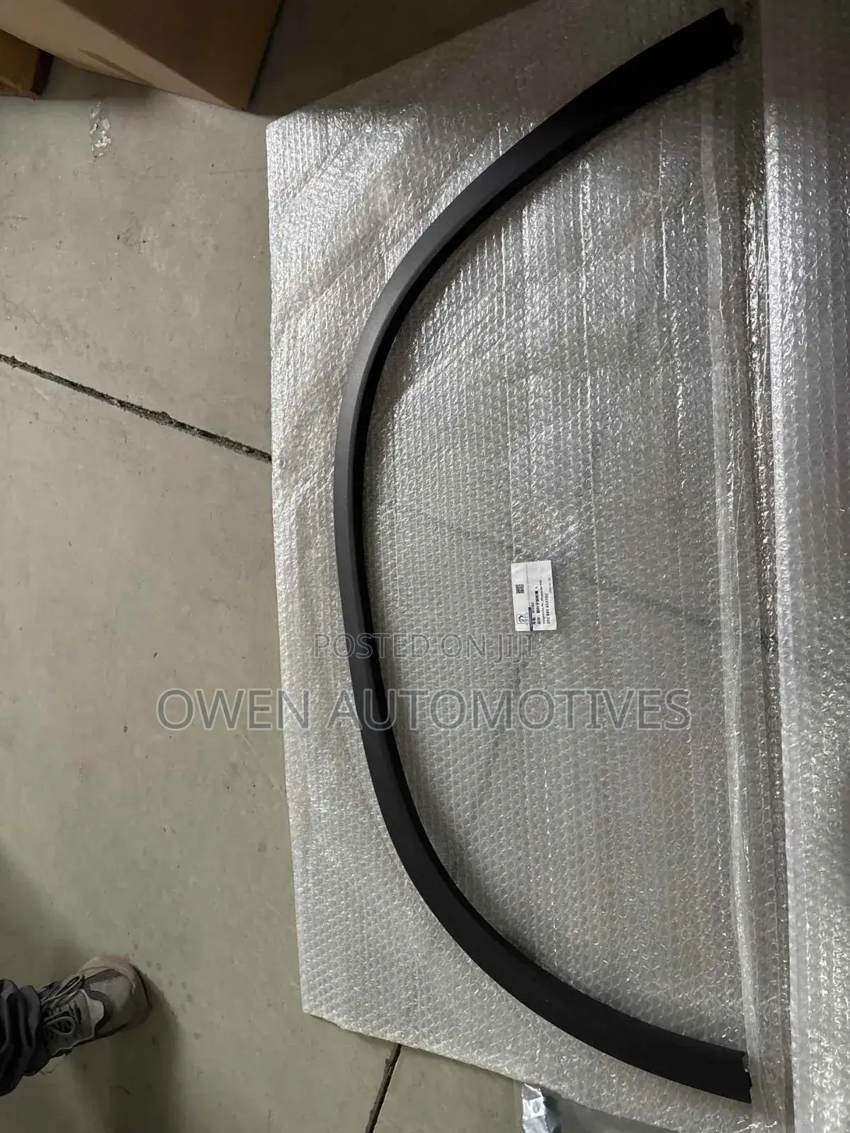 W166 Gle Coupe Front Fender Trim