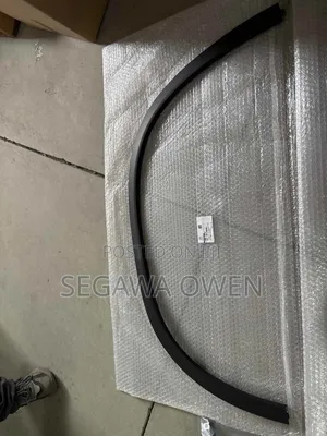 W166 Gle Coupe Front Fender Trim