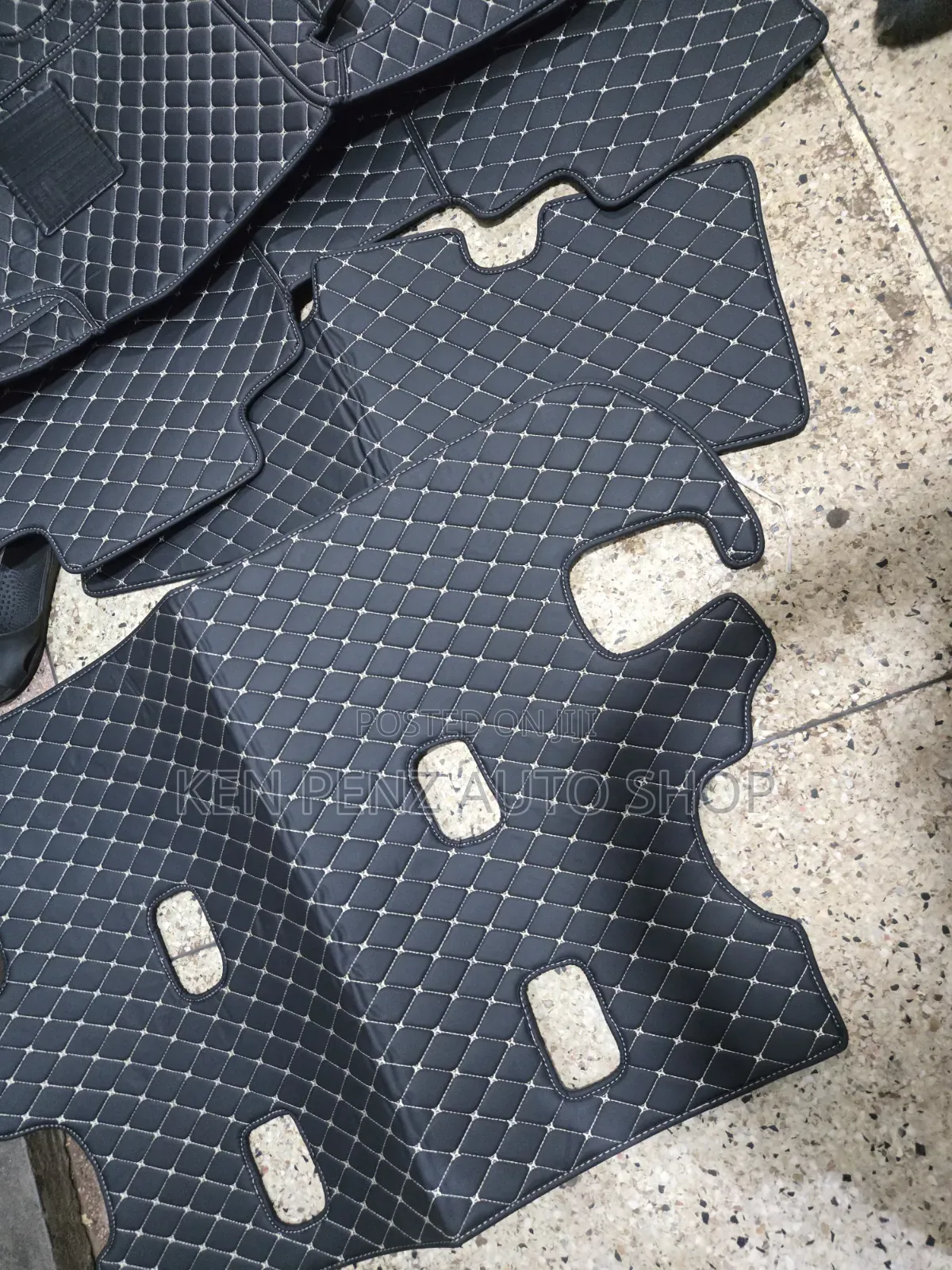 Landcruiser Lc200 Floor Mats and Carpets