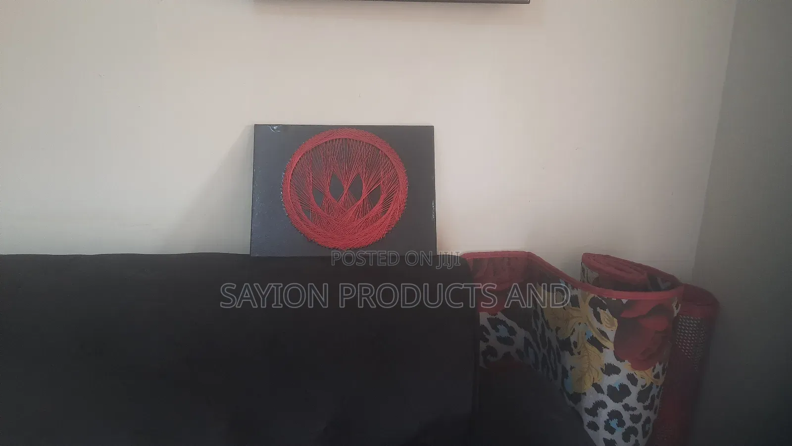 String Art Red and Black Color