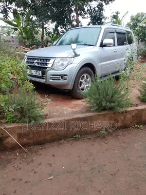Mitsubishi Pajero 3.2 DI-D GLS 2006 Silver