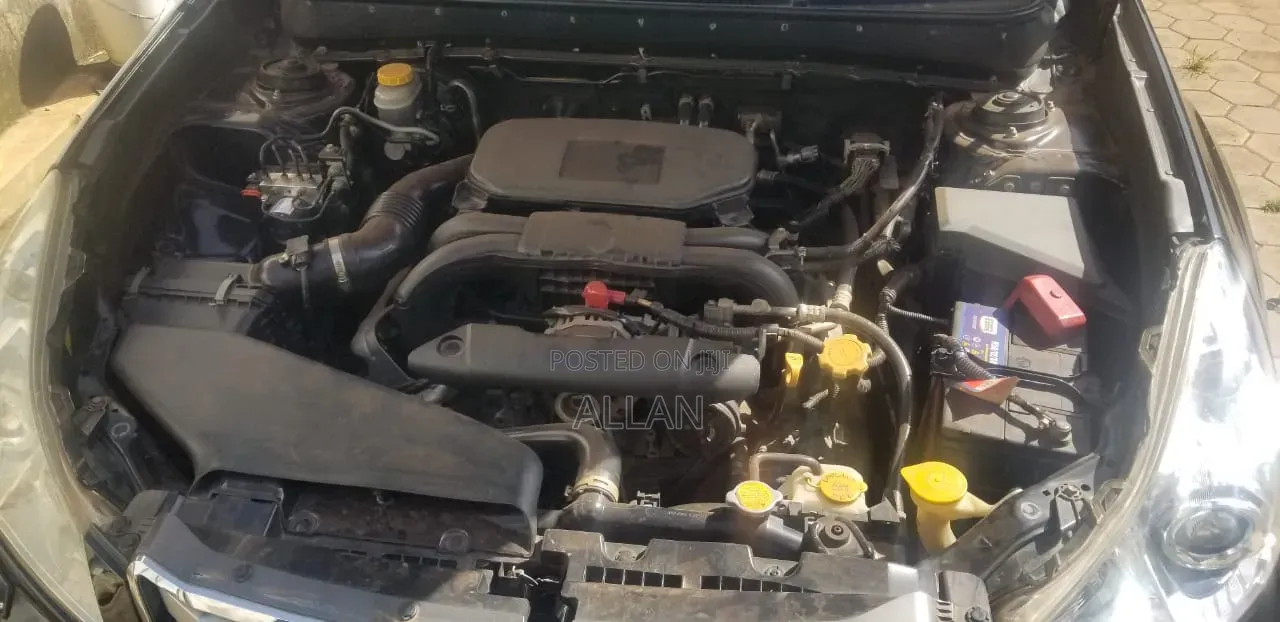 Subaru Outback 2012 Black