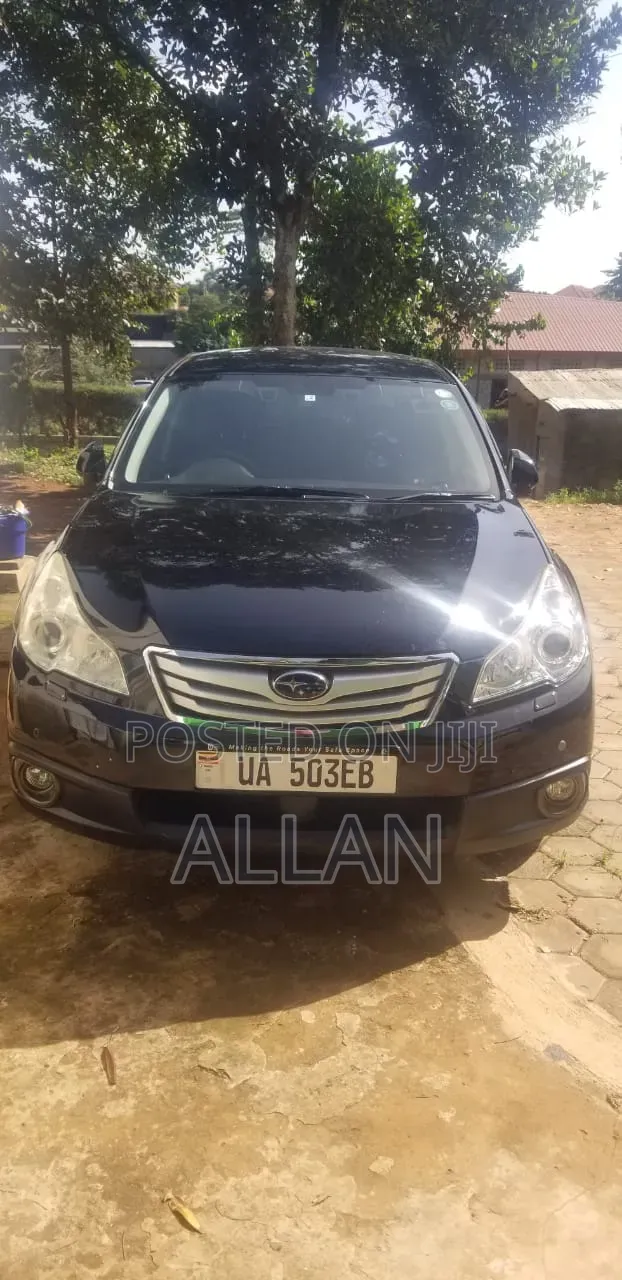 Subaru Outback 2012 Black