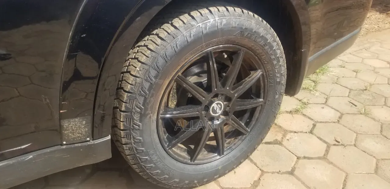 Subaru Outback 2012 Black