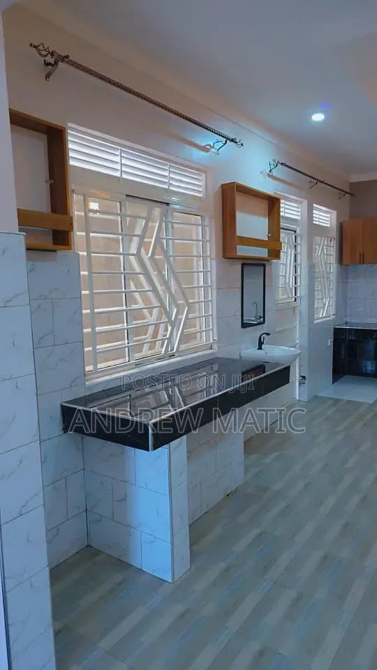 4bdrm Bungalow in Andrew Matic, Rubaga for sale
