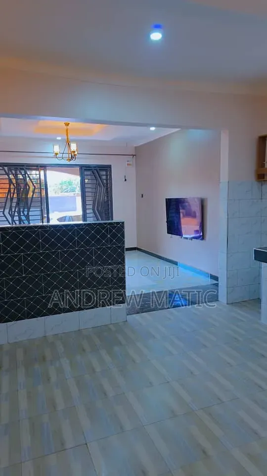 4bdrm Bungalow in Andrew Matic, Rubaga for sale