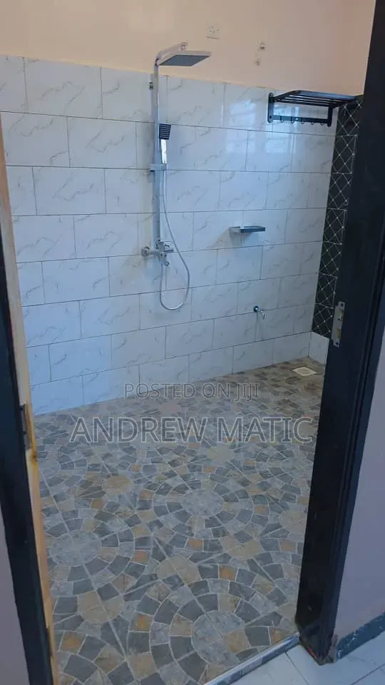 4bdrm Bungalow in Andrew Matic, Rubaga for sale
