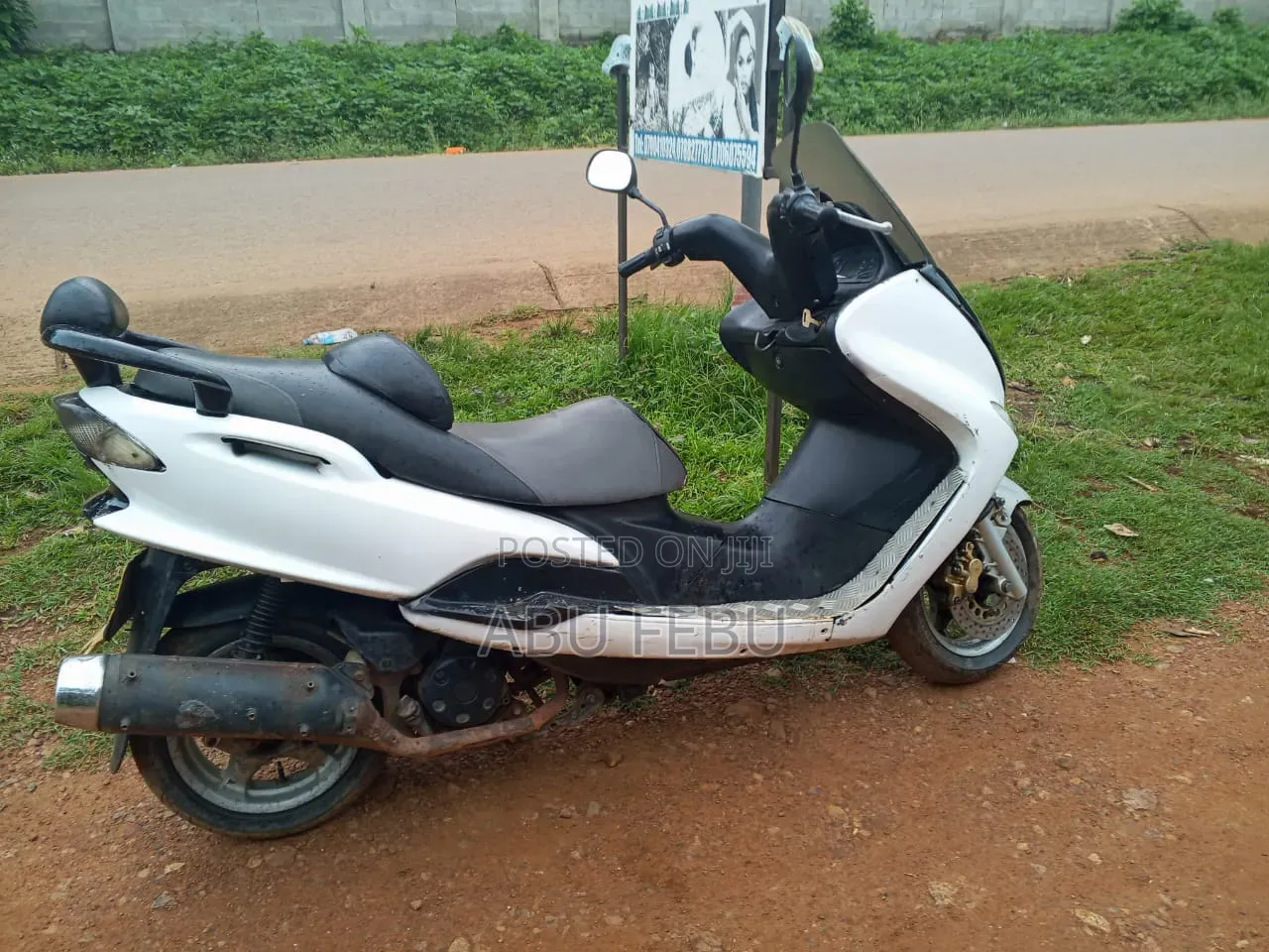 Yamaha Majesty 2005 White