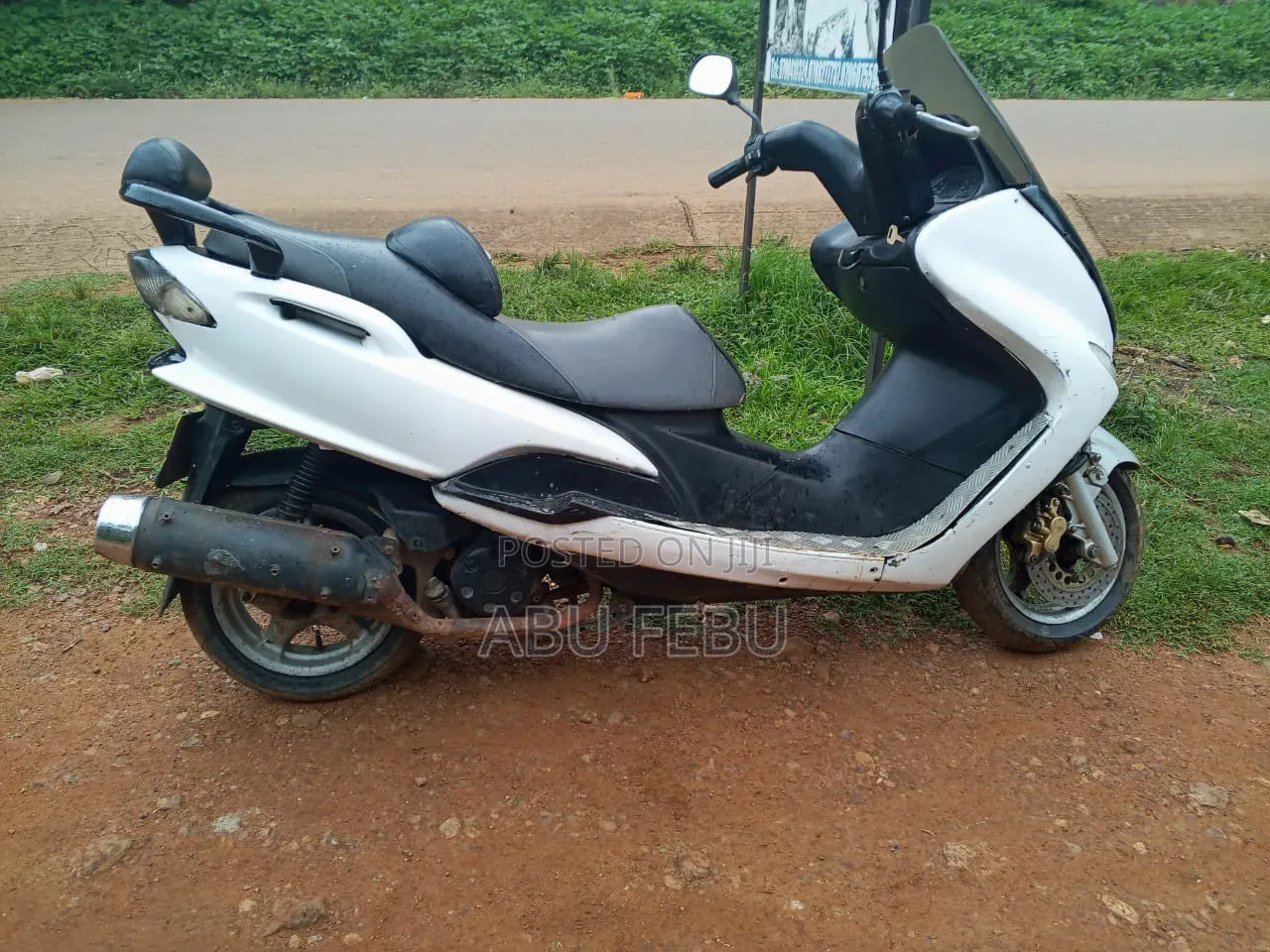 Yamaha Majesty 2005 White