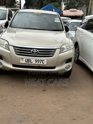 Toyota Vanguard 2009 Gold
