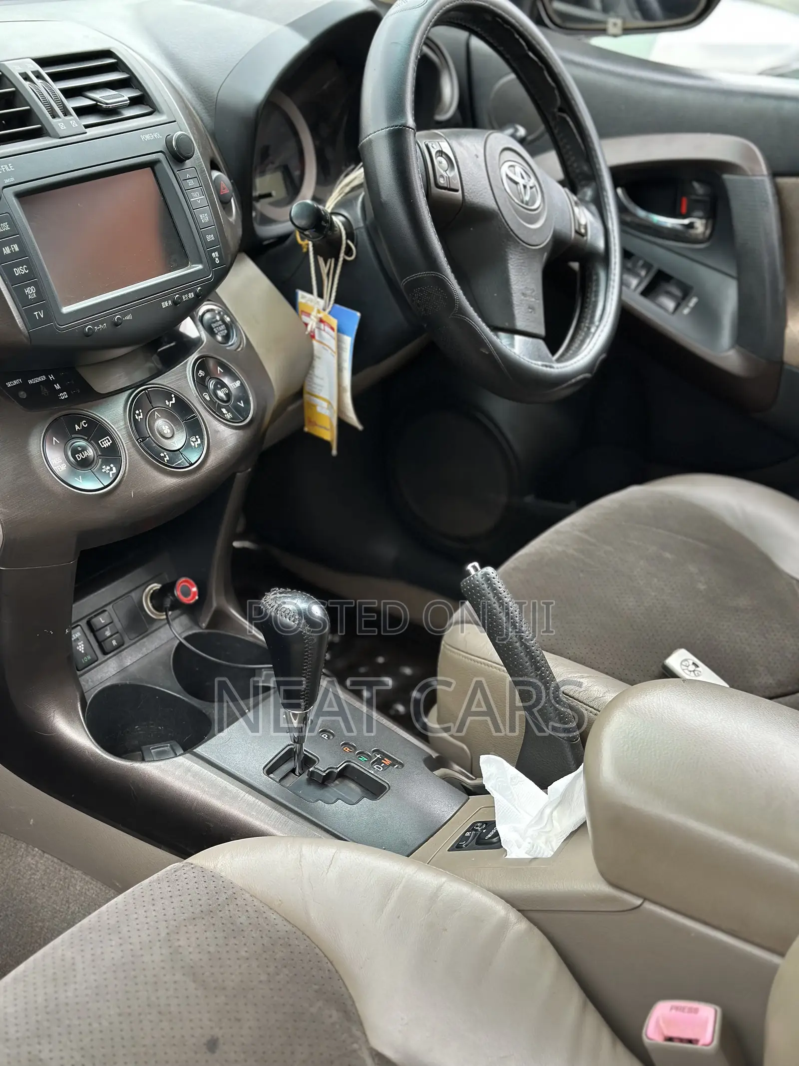 Toyota Vanguard 2009 Gold