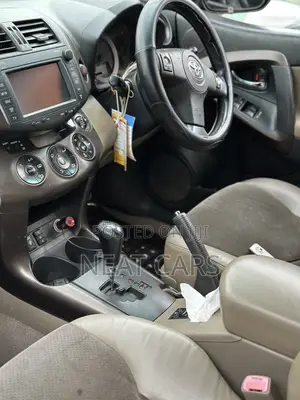 Toyota Vanguard 2009 Gold