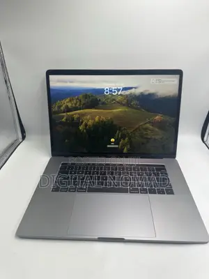 Laptop Apple MacBook Pro 2018 32GB Intel Core i9 SSD 512GB