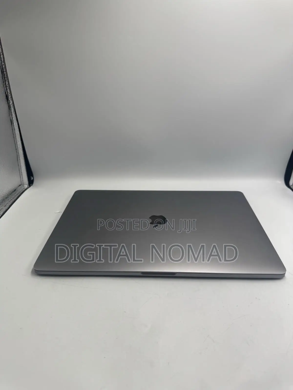 Laptop Apple MacBook Pro 2018 32GB Intel Core i9 SSD 512GB