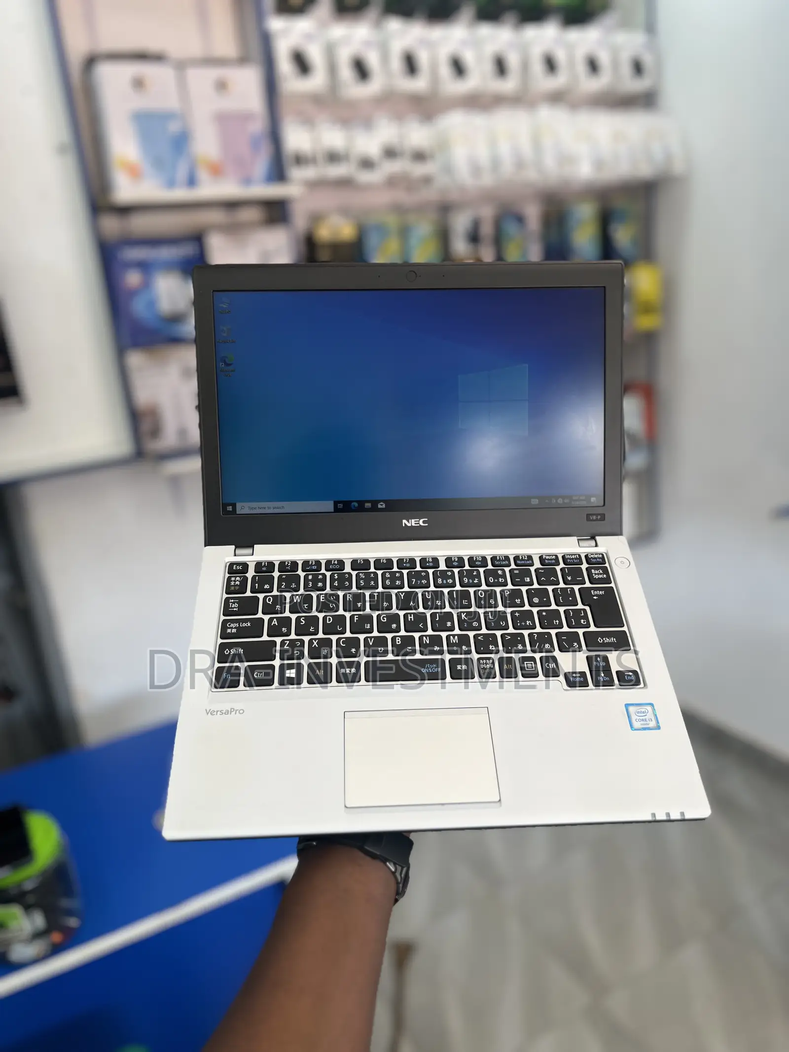 Laptop NEC N22G 4GB Intel Core i3 HDD+SSD 500GB