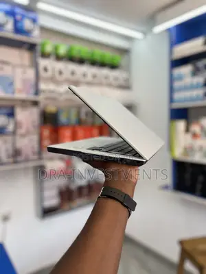 Laptop NEC N22G 4GB Intel Core i3 HDD+SSD 500GB