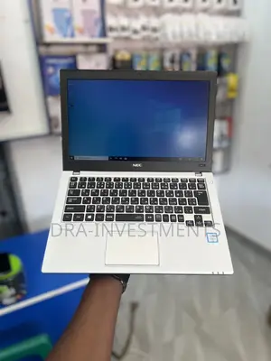 Laptop NEC N22G 4GB Intel Core i3 HDD+SSD 500GB