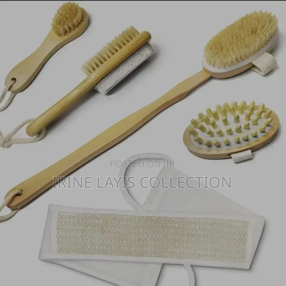 Natural Wooden Dry Brushing Body Brush Set.