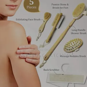 Natural Wooden Dry Brushing Body Brush Set.
