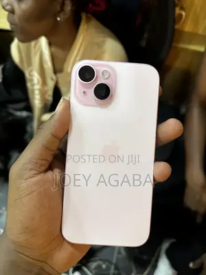 Apple iPhone 15 128 GB Pink
