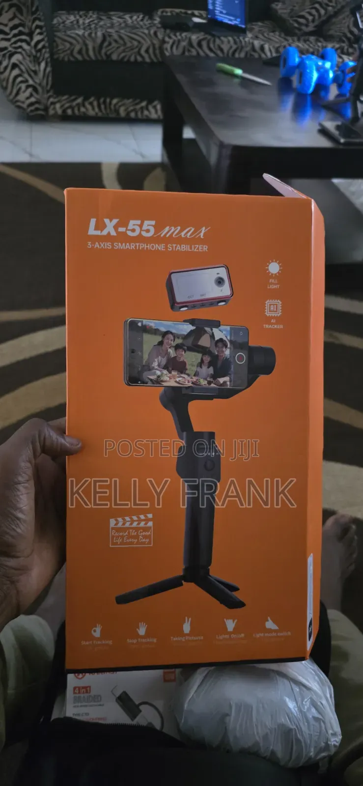 Video Lx_55 Max 3-Axis Smartphone Stabilizer