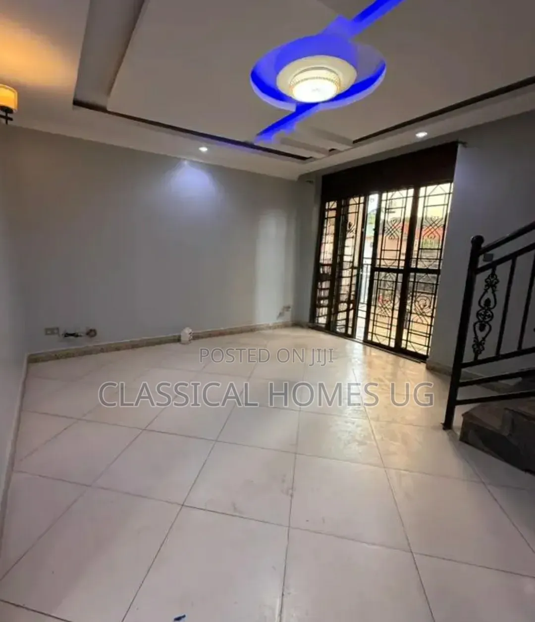 3bdrm Apartment in Mutundwe, Central Division for rent