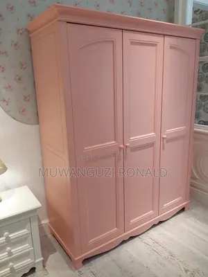 Tripple Door Pink Wadrobe